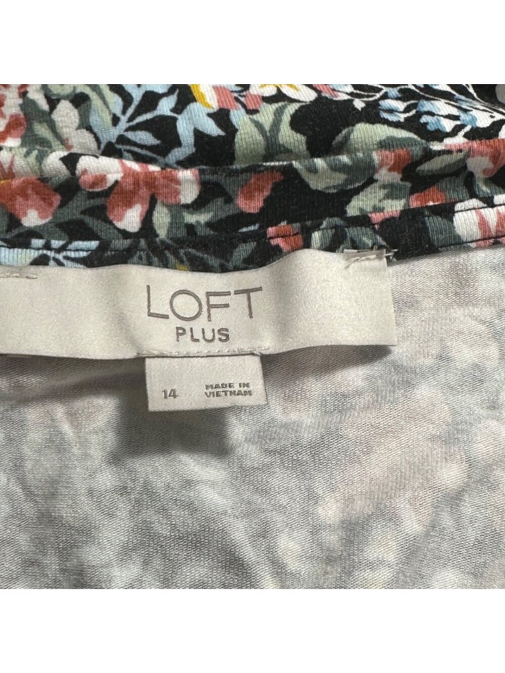 Loft Plus Womens Floral Print Short Smocked Ruffle Sleeve Dress Size 14 Boho - Picture 4 of 9